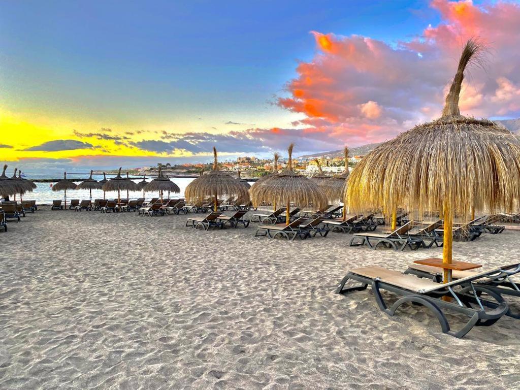 Cozy Seaside Apartment 215 In Parque Santiago 2 Playa de las Americas  Luaran gambar